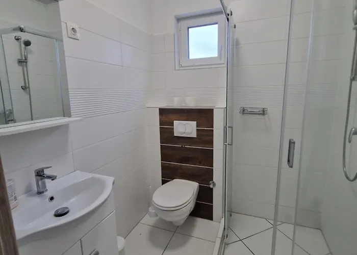 Oerdoeg Tanya Vendeghaz Apartament Szod